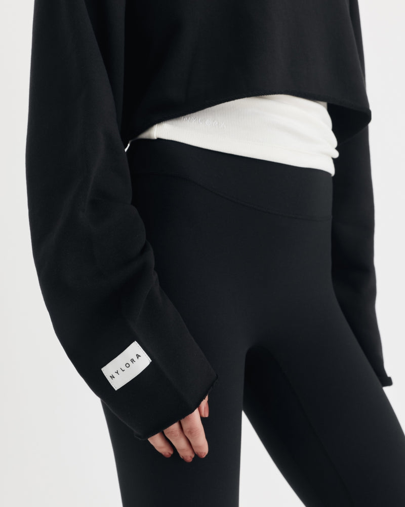 SIMONE TOP BLACK – NYLORA
