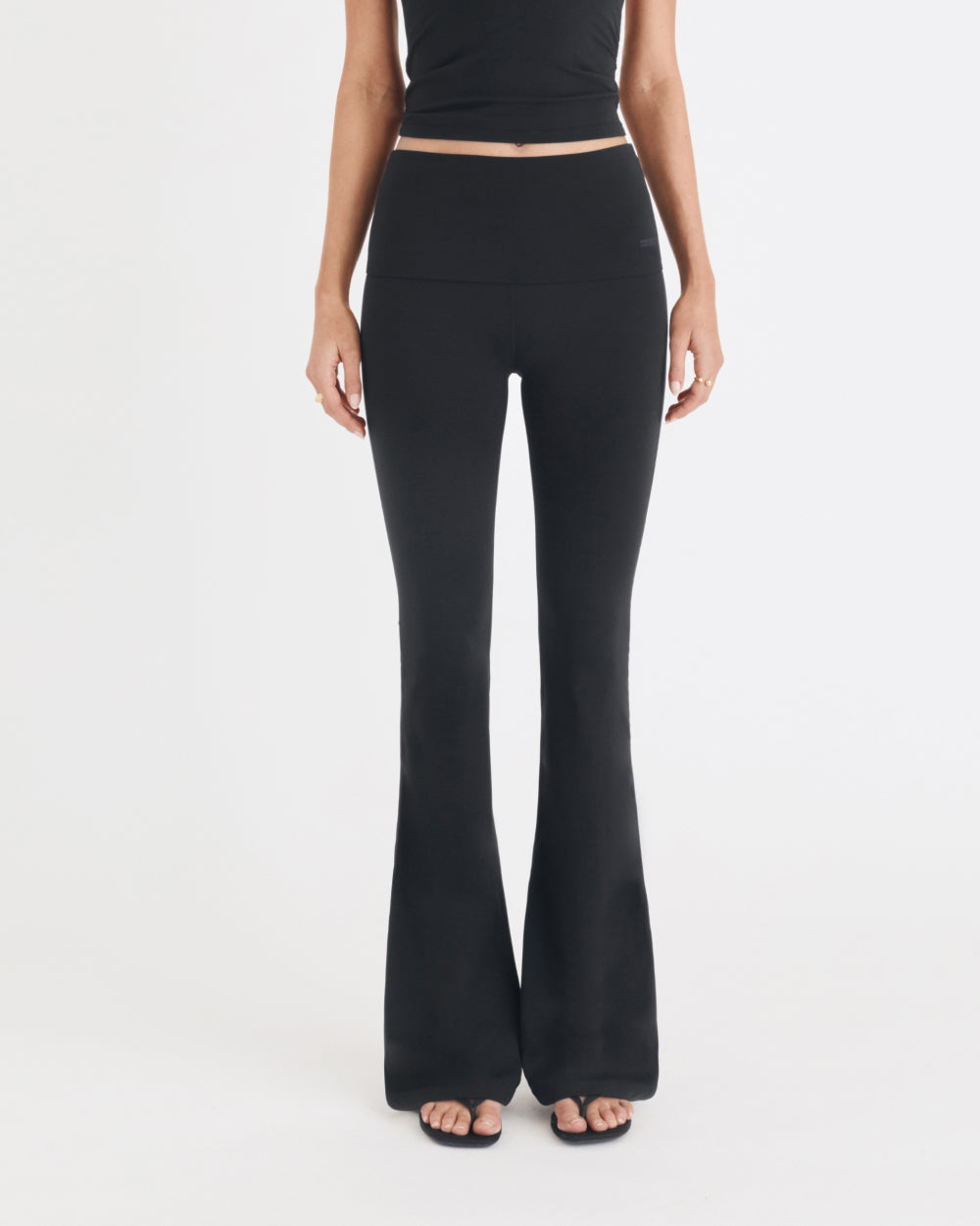 BELLE PANTS BLACK – NYLORA