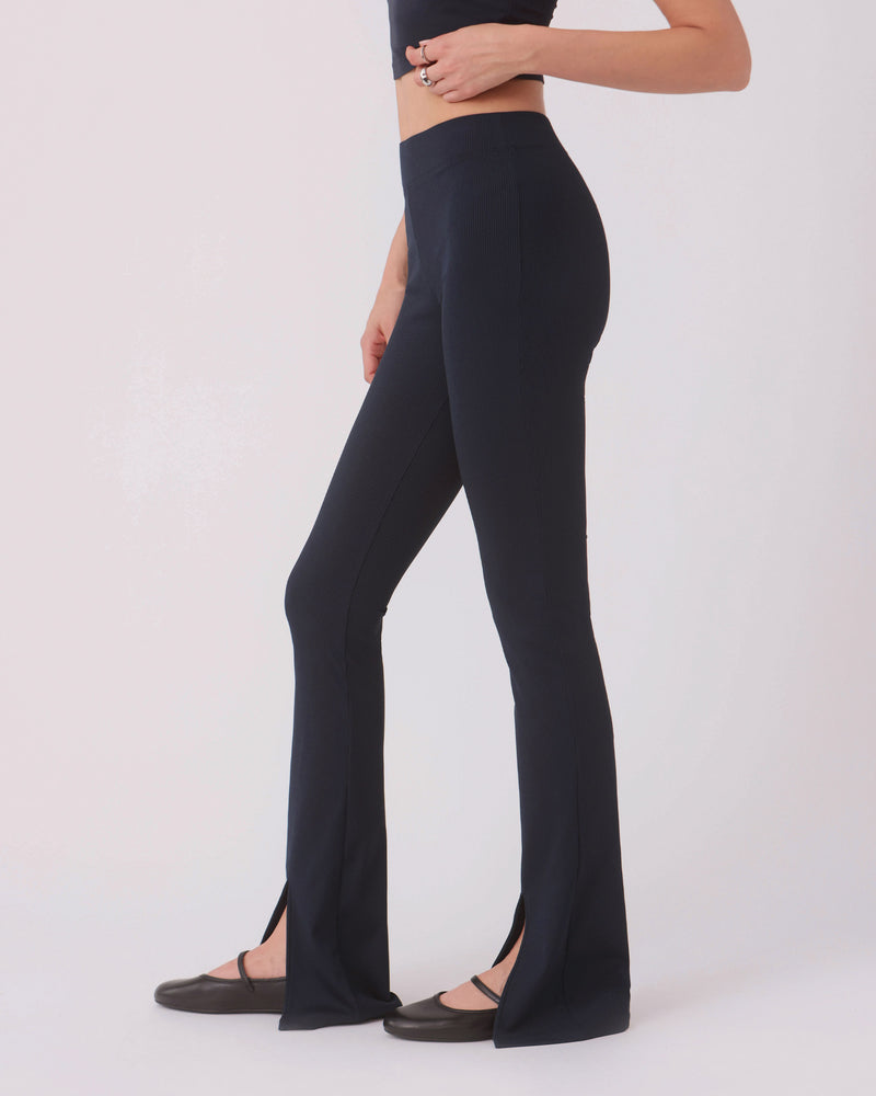 DAMIEN RIBBED PANTS NAVY