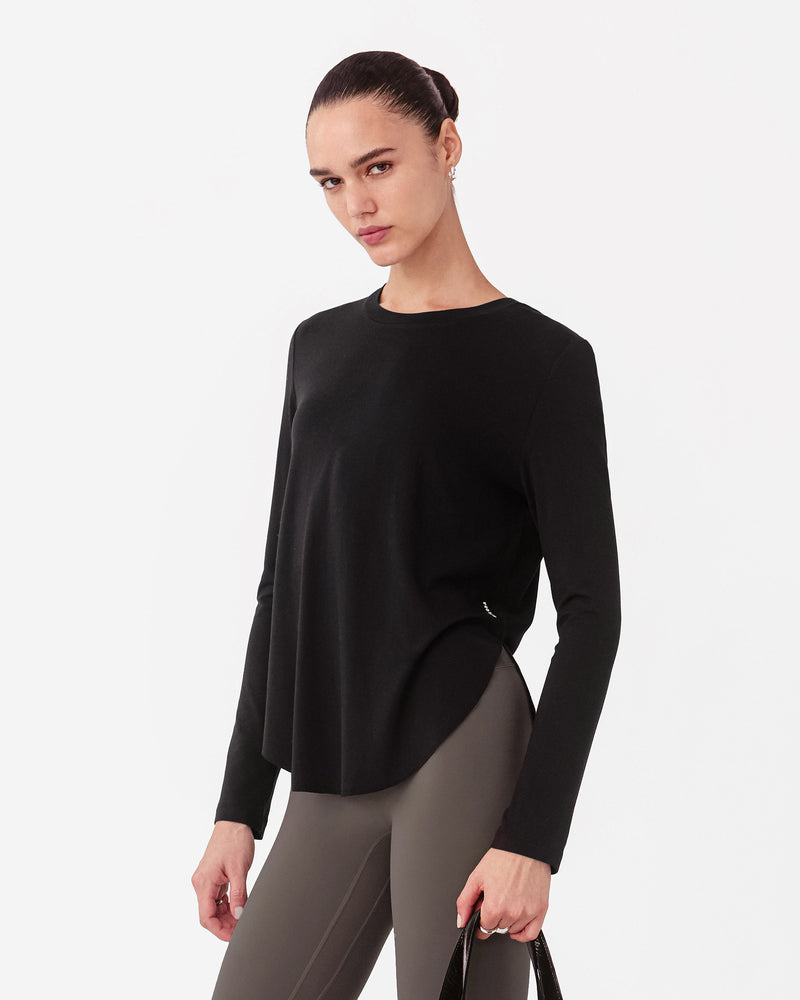 SKYLAR TOP BLACK