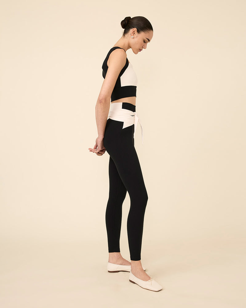 MARTA TOP BLACK & CREAM COMBO