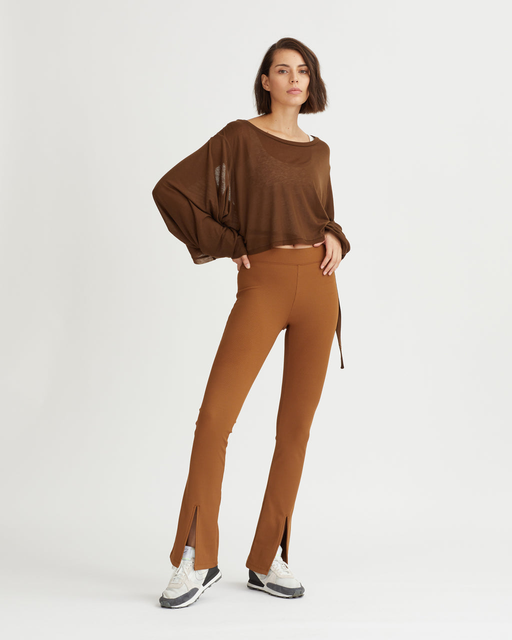 DAMIEN RIBBED PANTS WALNUT