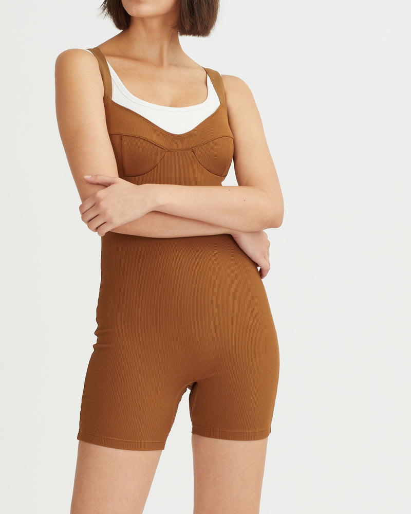 KIZZY RIBBED JUMPSUIT WALNUT