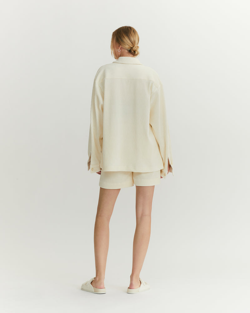 OREYA SHORTS CREAM